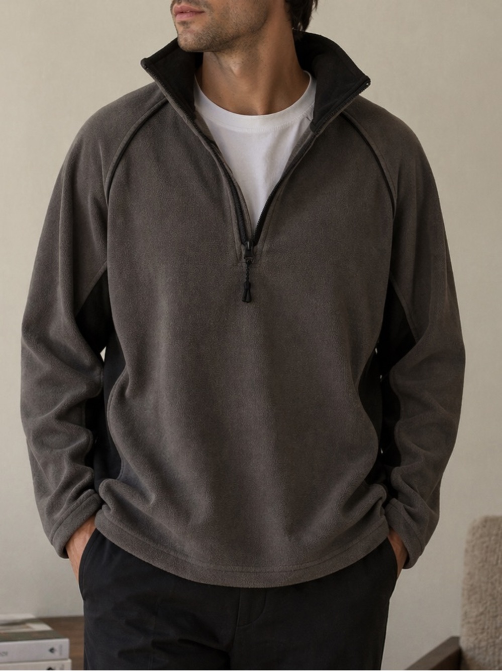 Men’s Saks Fifth Avenue Gray/Black Fleece 3/4 Zip Sweater size Medium